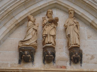 Timpano iglesia monasterio San Pedro de Cardeña